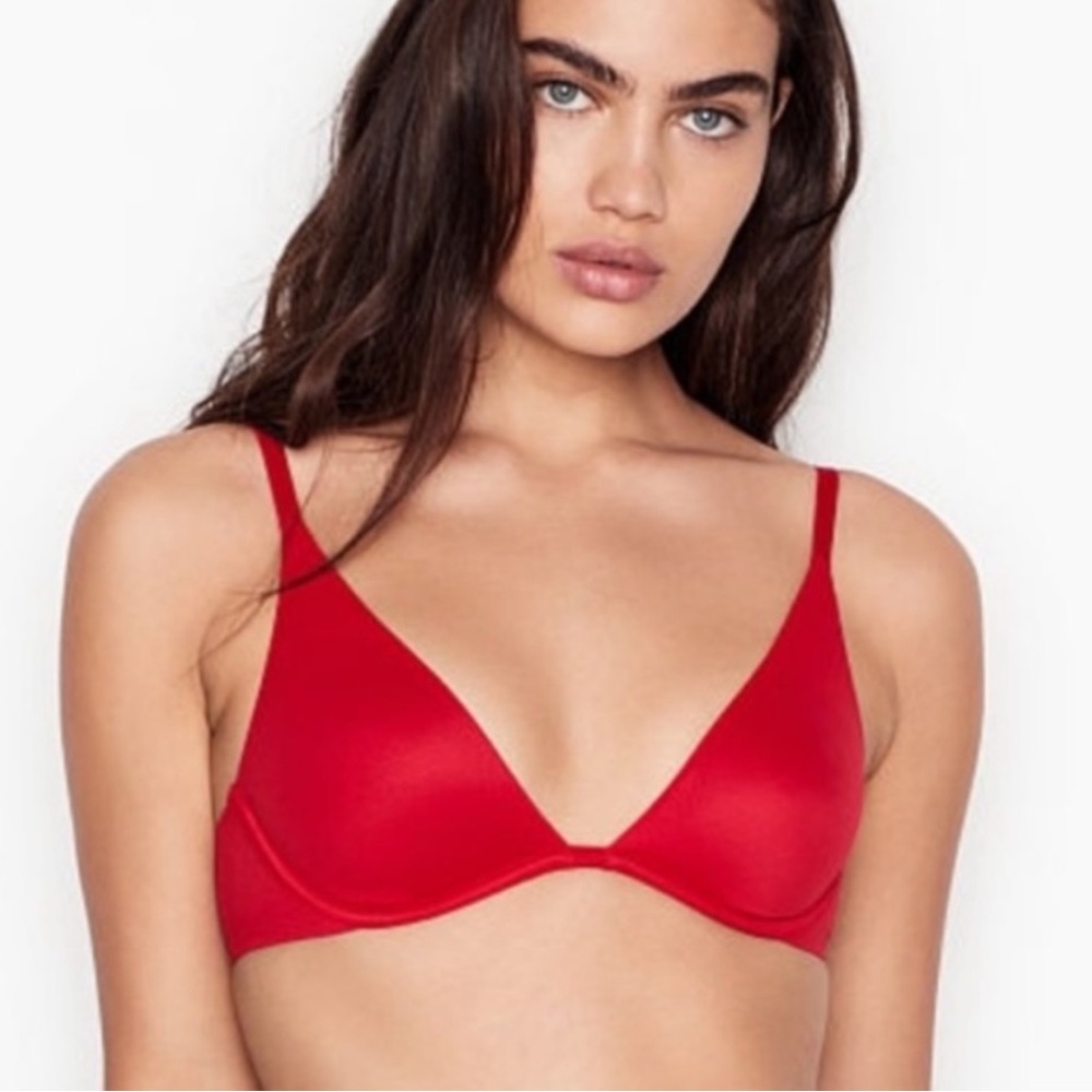 Incredible by VS unlined plunge bra NEW WITHOUT TAGS